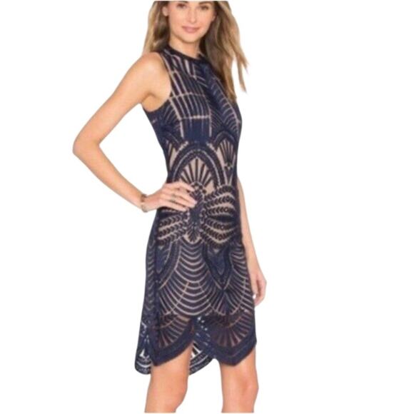 Bardot Alice Lace Body-Con Dress Size Medium - Picture 7 of 11